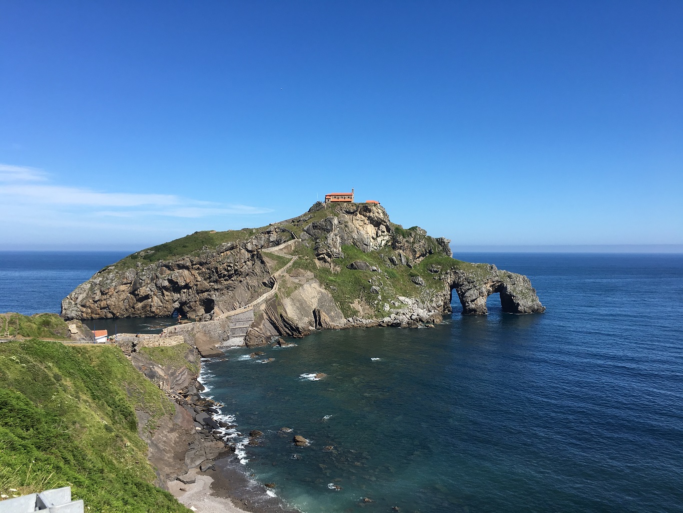 Океанські пляжі, стародавні міста та найкраща кухня країни. Чому варто запланувати поїздку північю Іспанії